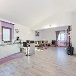Klaudia Villa