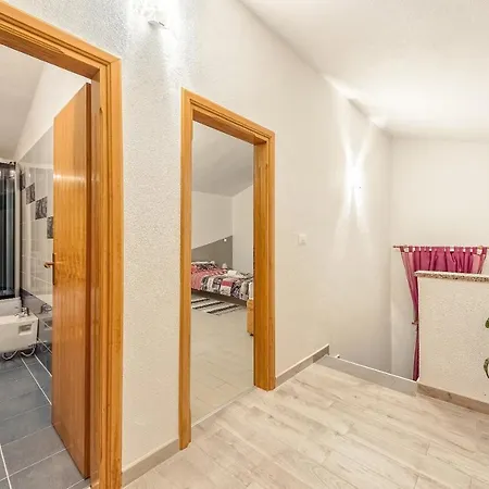 Klaudia Villa
